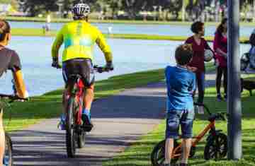 Fim de semana segue com calorão e pancadas de chuva no Paraná, prevê Simepar